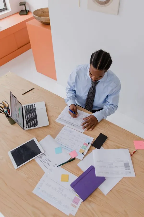Stock photography illustrating the workflow context
